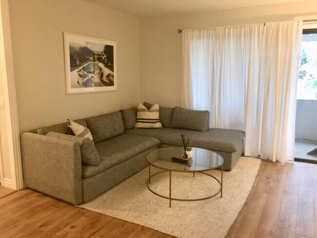 Building Photo - 24379 El Pilar