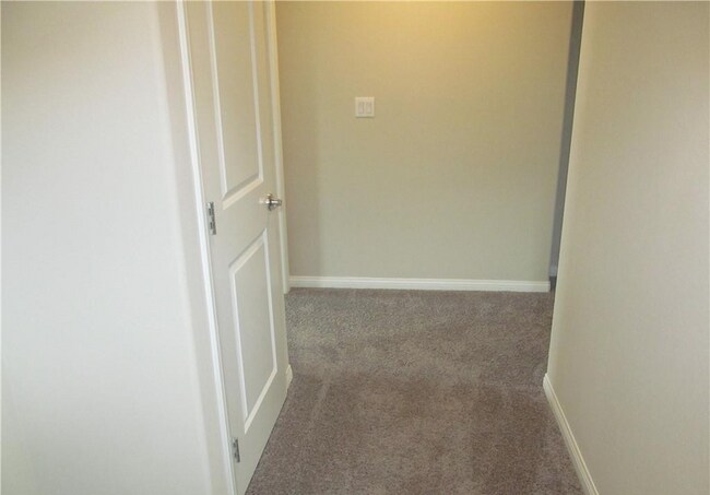 Building Photo - 8324 S Miller Ln