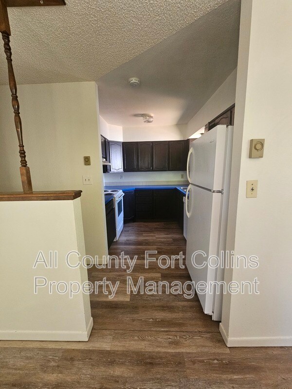 Building Photo - 1829 Lily Pl