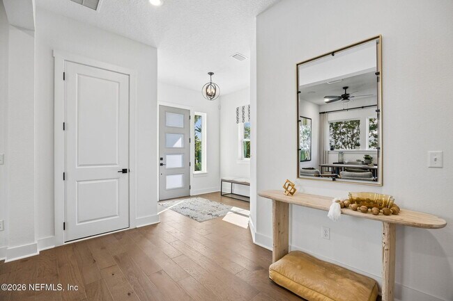 Building Photo - 47 Oak Breeze Dr