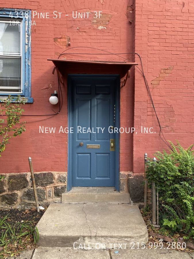 Building Photo - 4338 Pine St