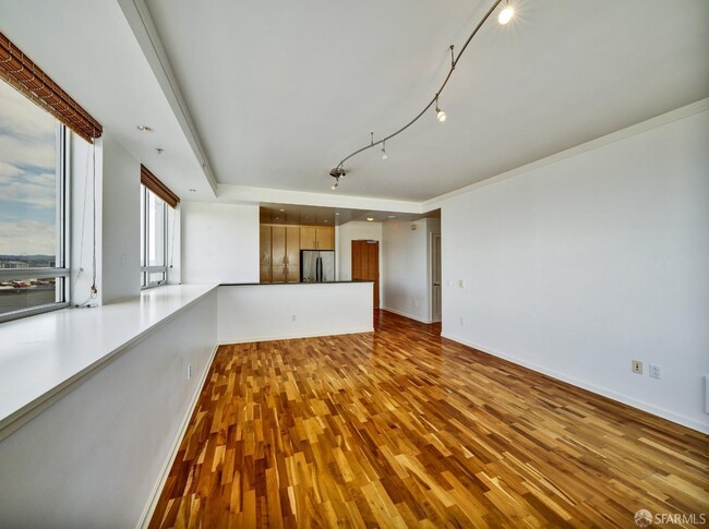 Building Photo - 400 Beale St