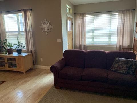 Building Photo - 2561 Overlook Blvd