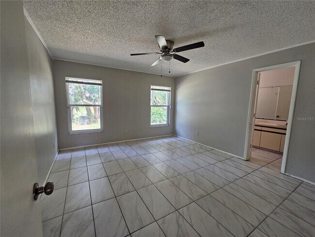Building Photo - 6560 Whirlaway Cir