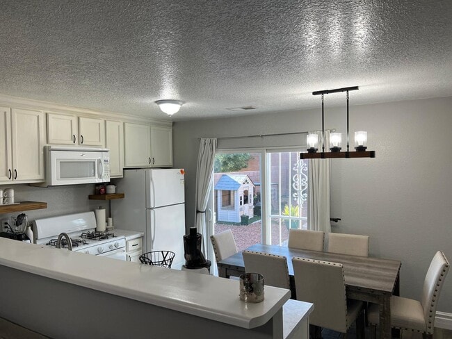 Building Photo - 9515 Chase Ranch Pl SW