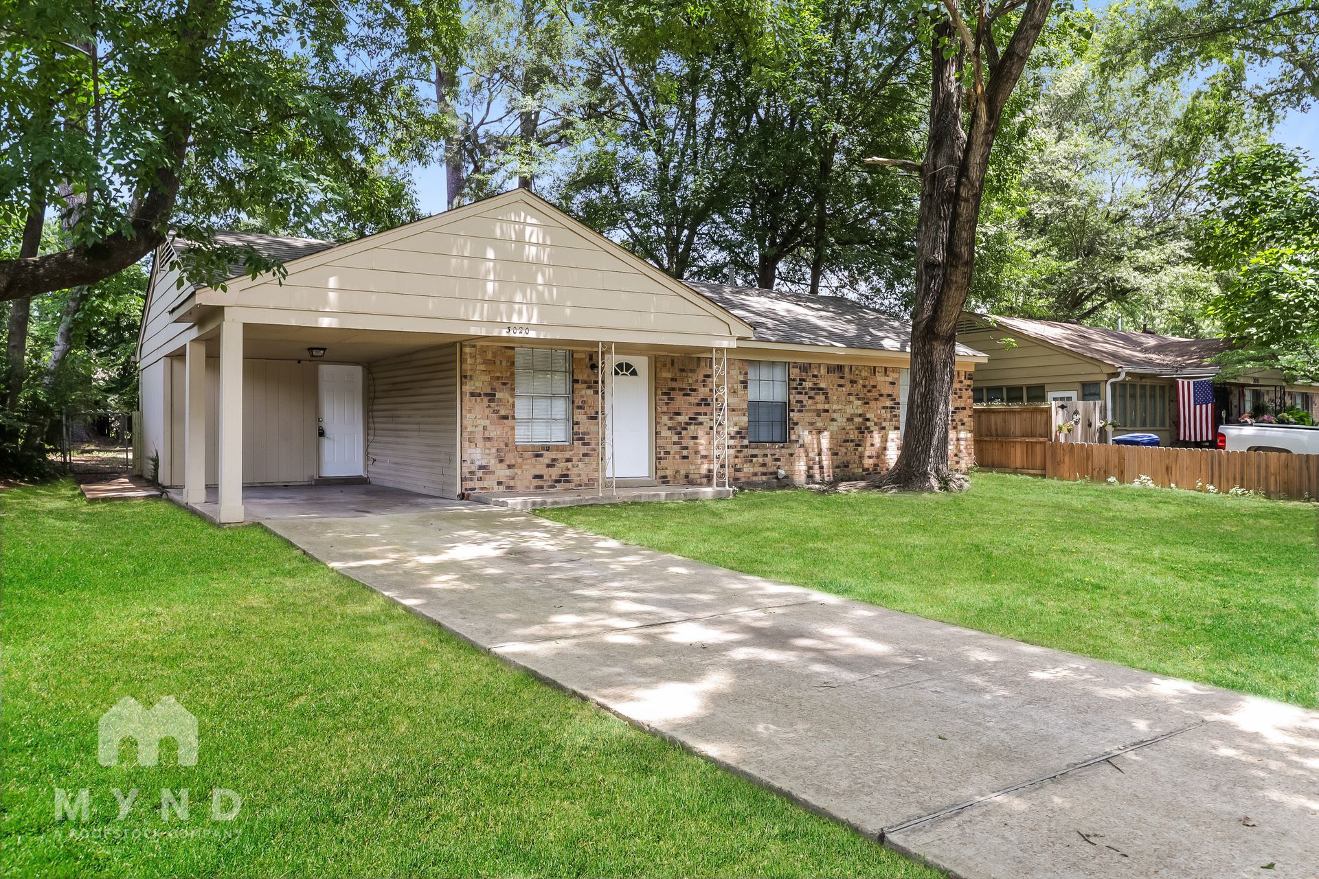 Building Photo - 3020 Normandy Dr