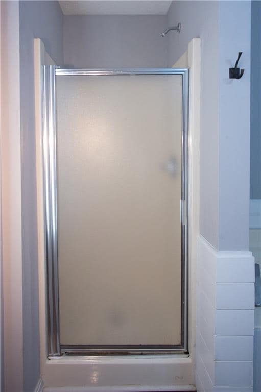 Building Photo - 413 Vista Way