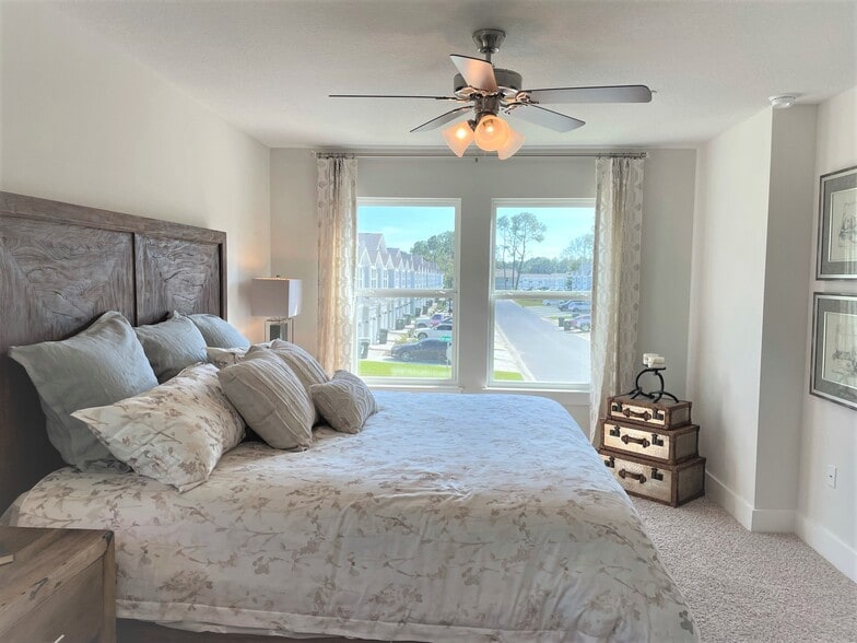 Building Photo - 9649 Nature Creek Blvd