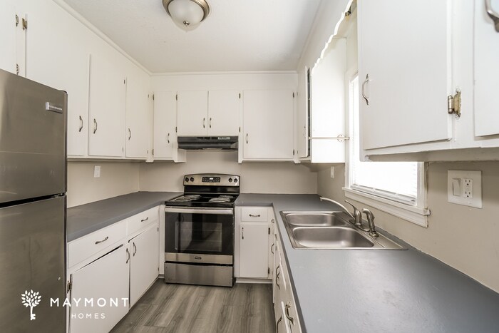 Building Photo - 532 Amy Dr