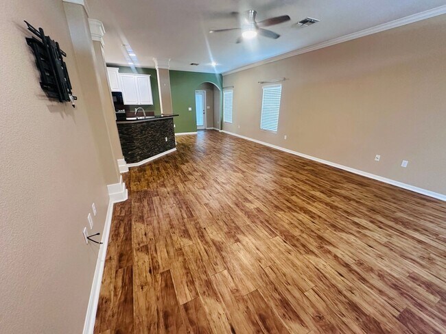 Building Photo - 6017 Tapestry Dr