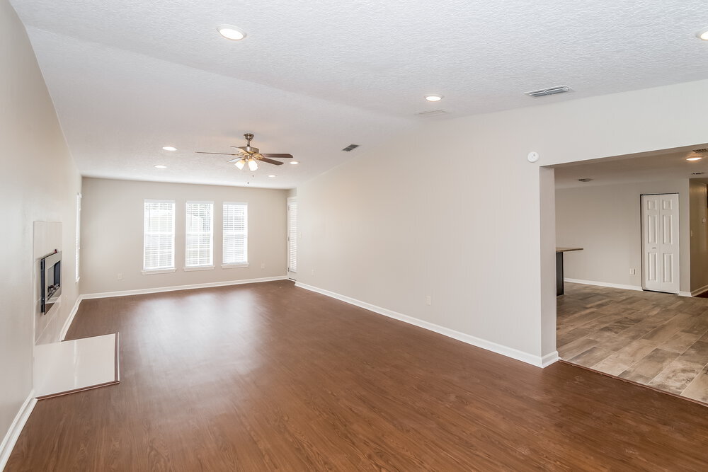 Building Photo - 8109 Grampell Dr