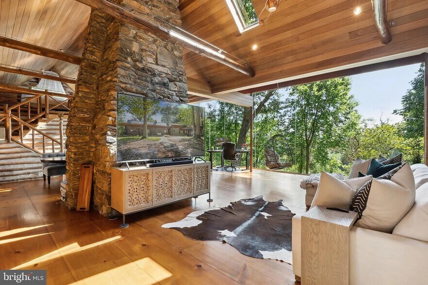 Building Photo - 11540 Springridge Rd