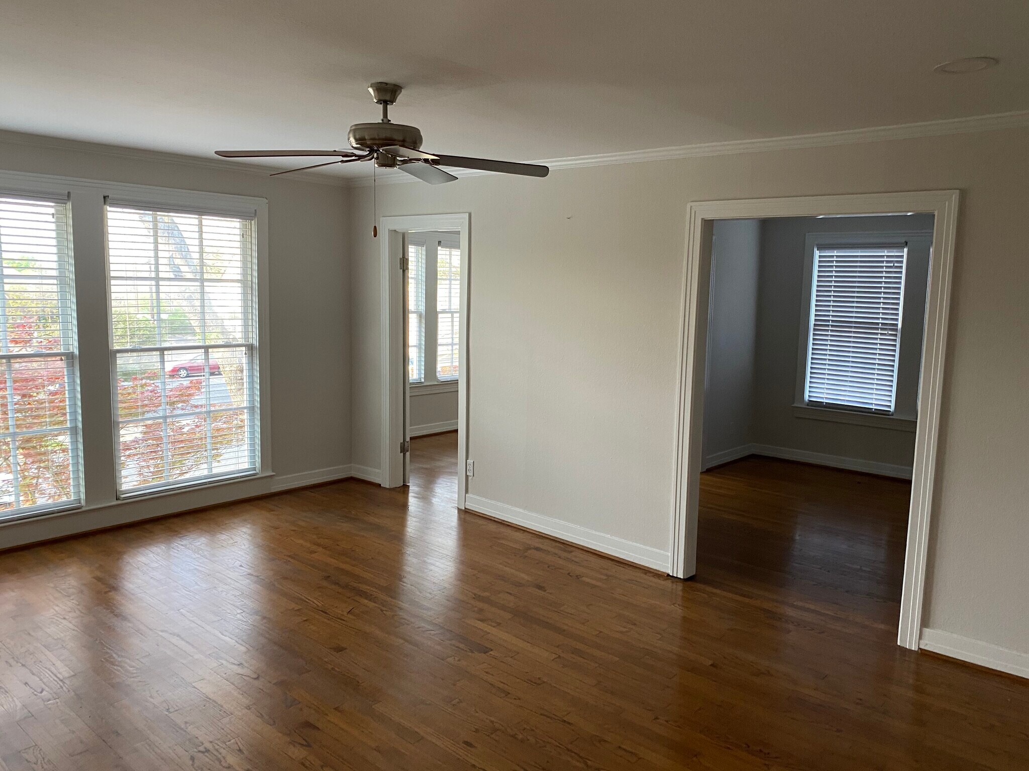 Building Photo - 6348 Llano Ave