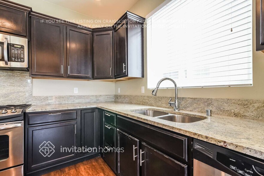 Building Photo - 19129 18th Ave Ct E