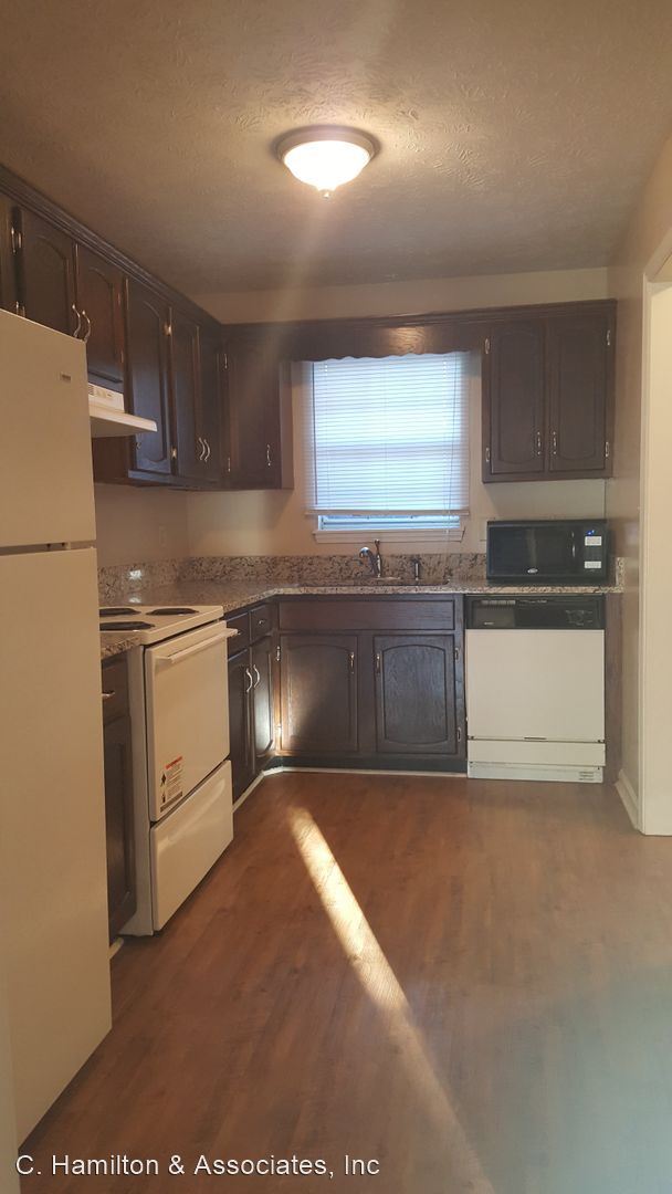 Building Photo - 149 Morton Ave