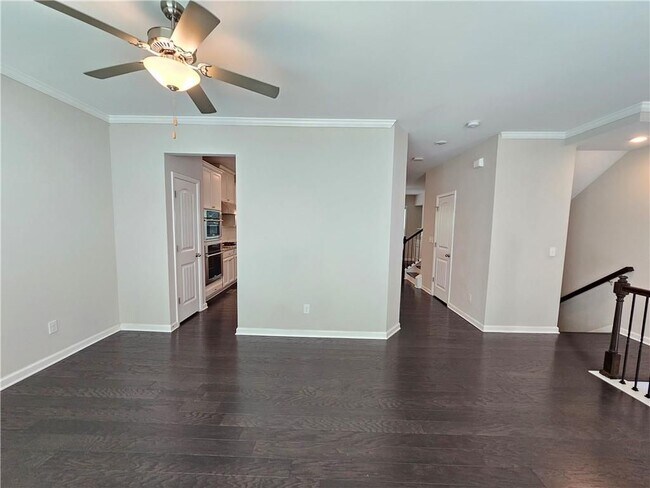 Building Photo - 871 Sunset Park Dr