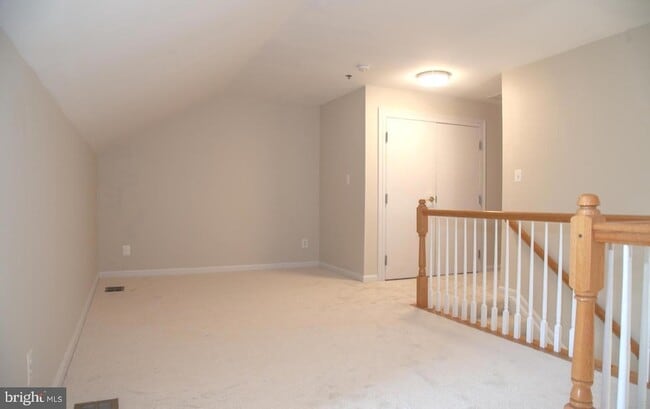 Building Photo - 8986 Harrover Pl