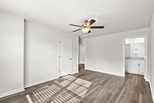 Building Photo - 608 Rd