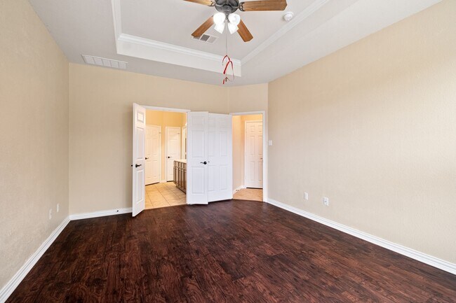 Building Photo - Peaceful 3 Bedroom, 2 Bath Home in Fantastic Paloma Lake Community!