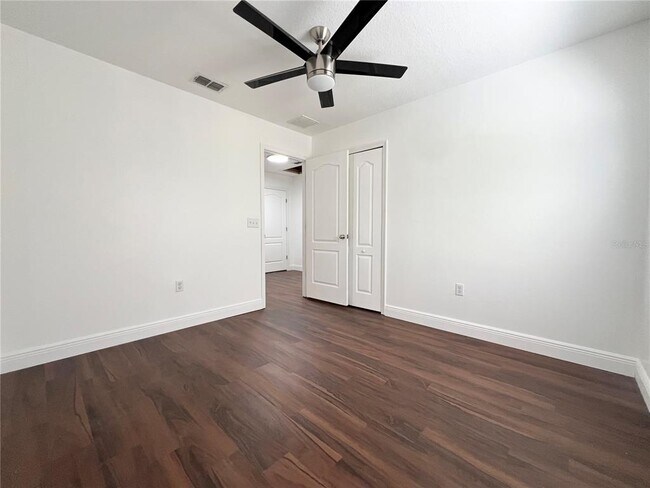 Building Photo - 7138 Five Oaks Dr