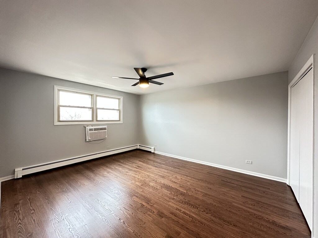 Building Photo - 8644 Skokie Blvd