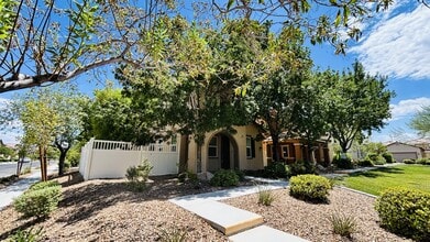 Building Photo - 2080 Airy Petals Walk