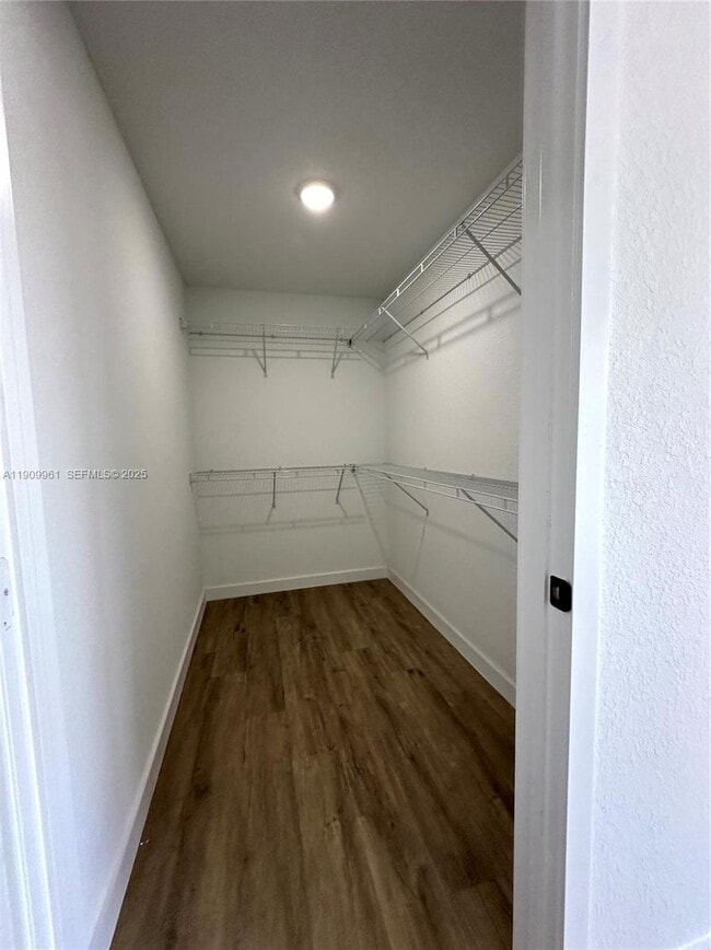 Building Photo - 14577 SW 261 St Ter