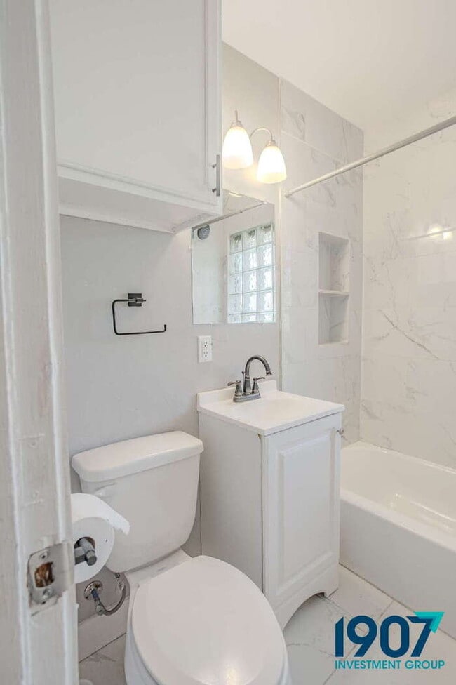 Building Photo - Completely Updated 3-Bed, 2-Bath Home in OKC - Move In Now & Get 50% Off Your First & Second Mont...