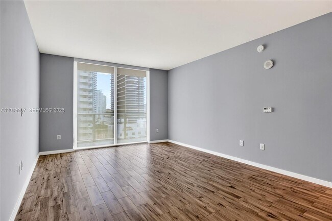 Building Photo - 1100 S Miami Ave