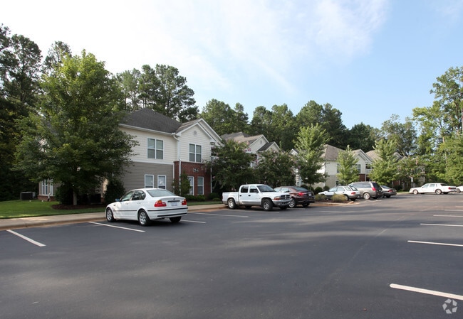 Building Photo - Cardinal Chase