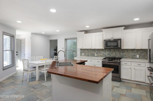 Building Photo - 2450 Capshaw Rd