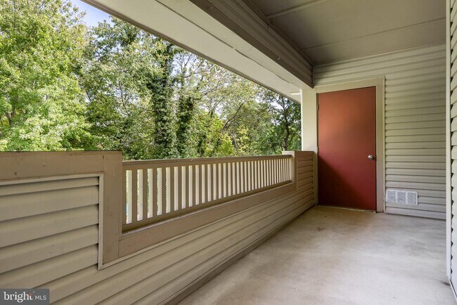 Building Photo - 319 Tavistock Rd