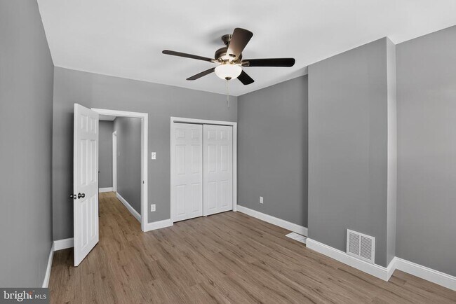 Building Photo - 3053 Janney St