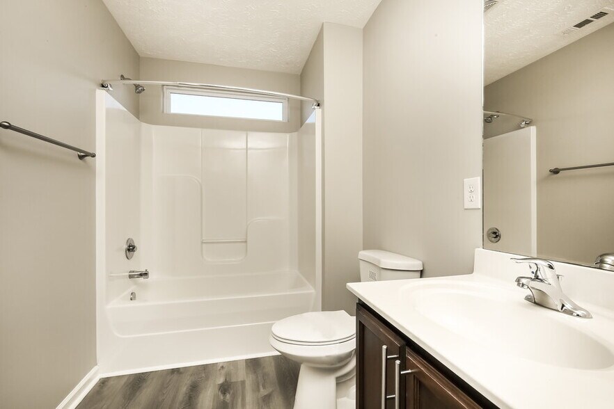 Building Photo - 8481 Lawson Dr