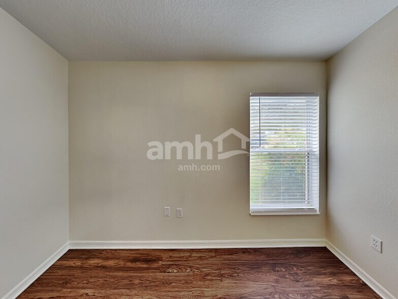 Building Photo - 33437 Irongate Dr