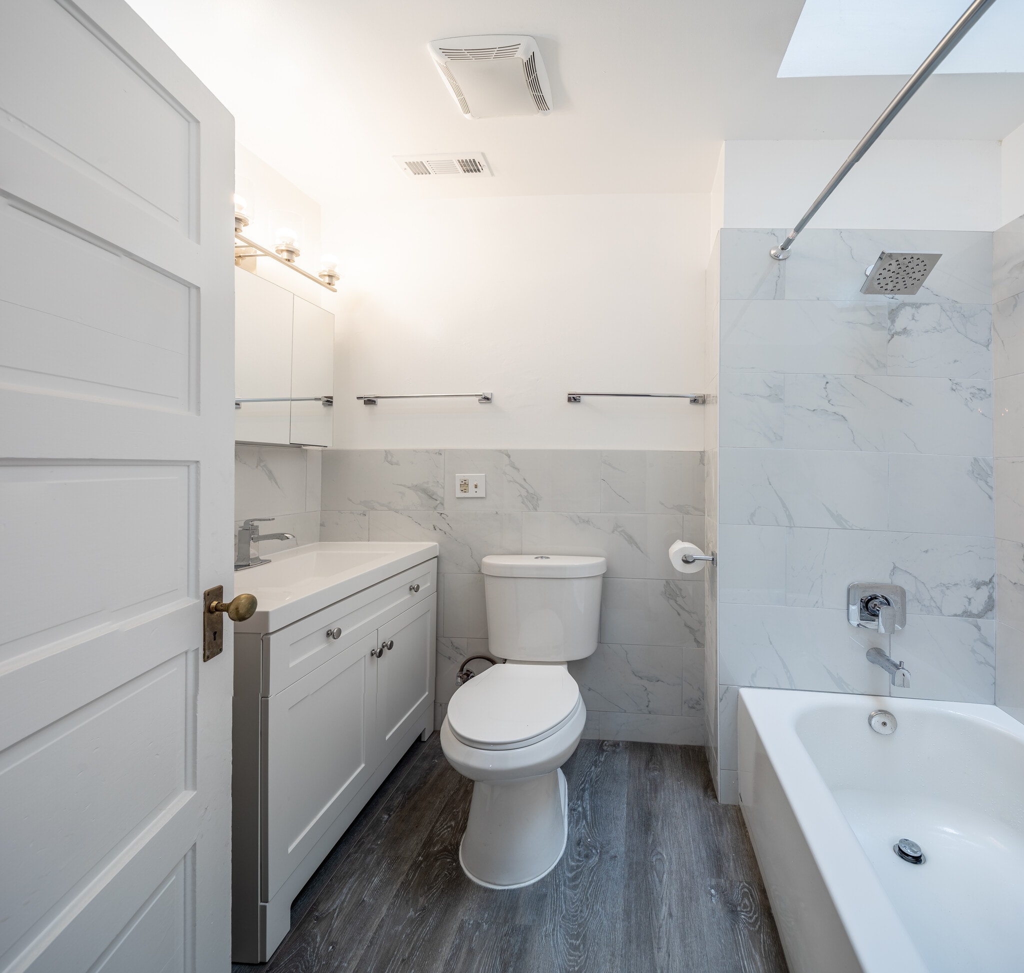 Bathroom - 2346 SE Ankeny St
