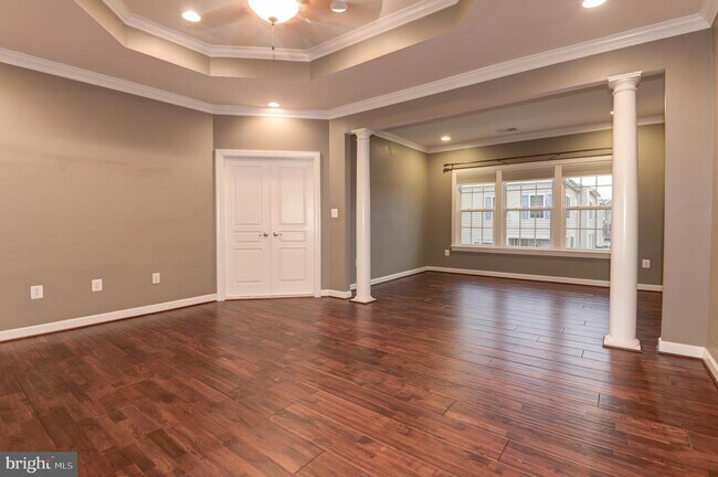 Building Photo - 24951 Avonlea Dr