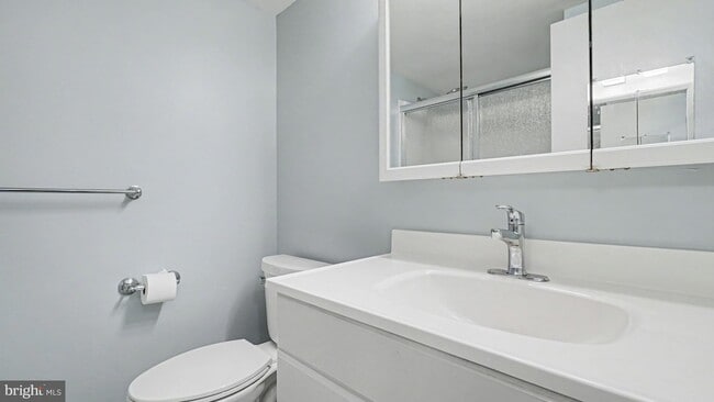 Building Photo - 349 Drummers Ln