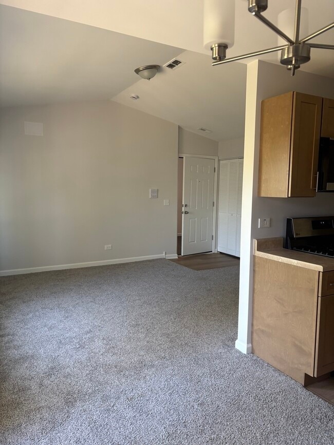 Building Photo - 230 Wethington Dr