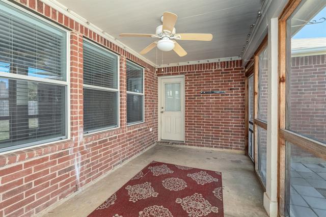 Building Photo - 1329 Missouri St