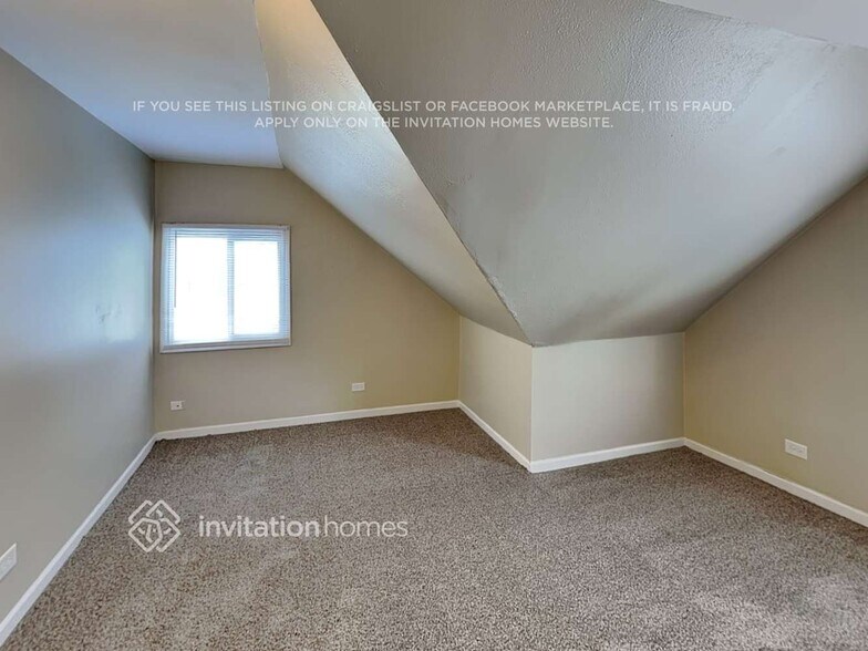 Building Photo - 715 E Le Moyne Ave