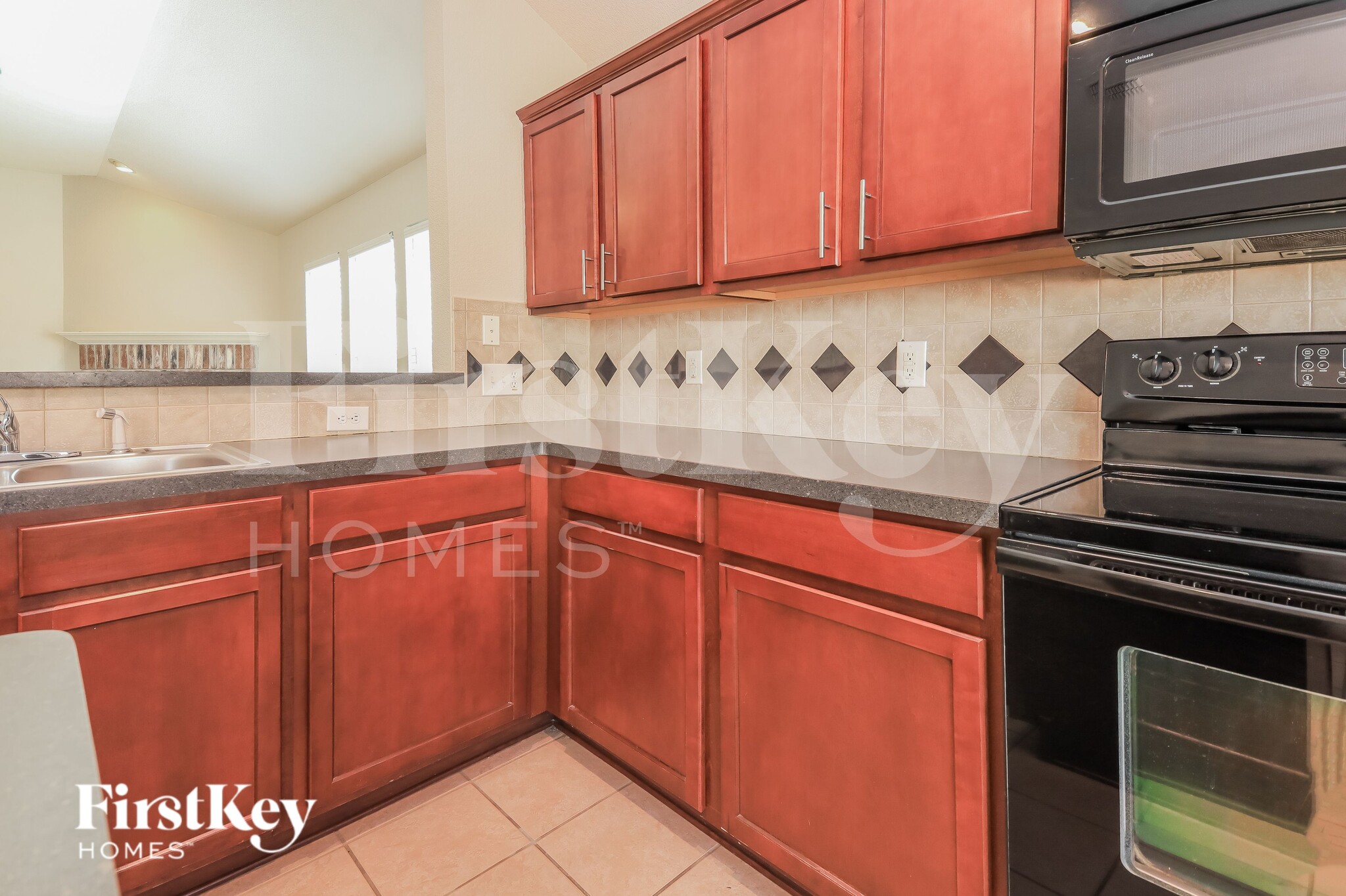 Building Photo - 2064 Fairview Dr