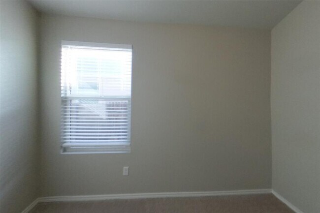 Building Photo - 3525 Catlett Crk Rd