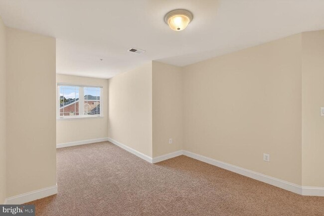 Building Photo - 13210 Rabbit Chase Rd