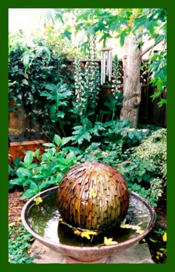 Large Fountain in Main Garden - 137 4th St