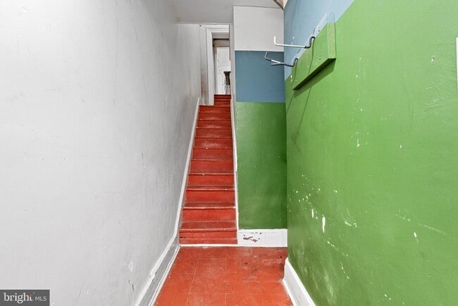 Building Photo - 1701 6th St NW