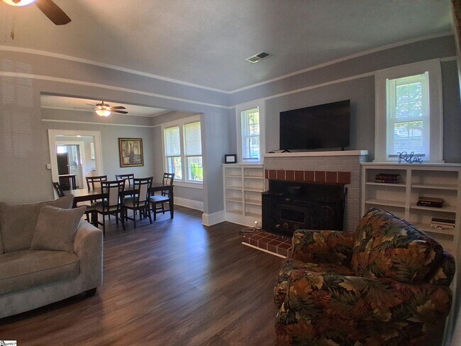 Building Photo - 506 Pinckney St