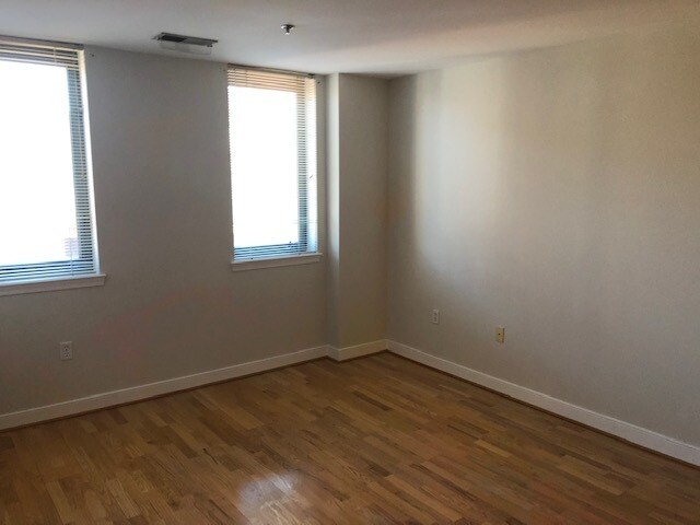 Main Bedroom - 1045 N Utah St