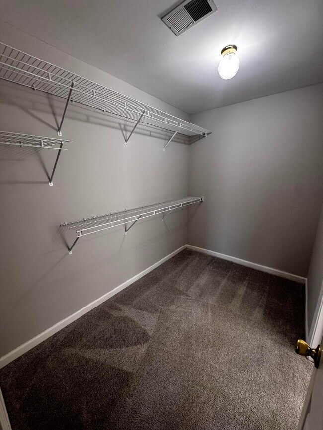 Building Photo - 4320 Creek Valley Way