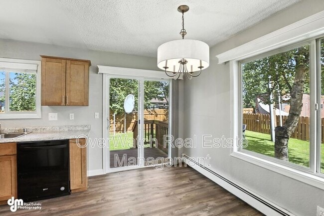 Building Photo - 8611 Augusta Cir